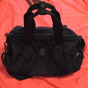 Lululemon DTB duffle
