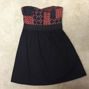 Strapless dress
