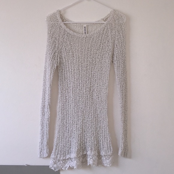 Bethany Mota sweater.
