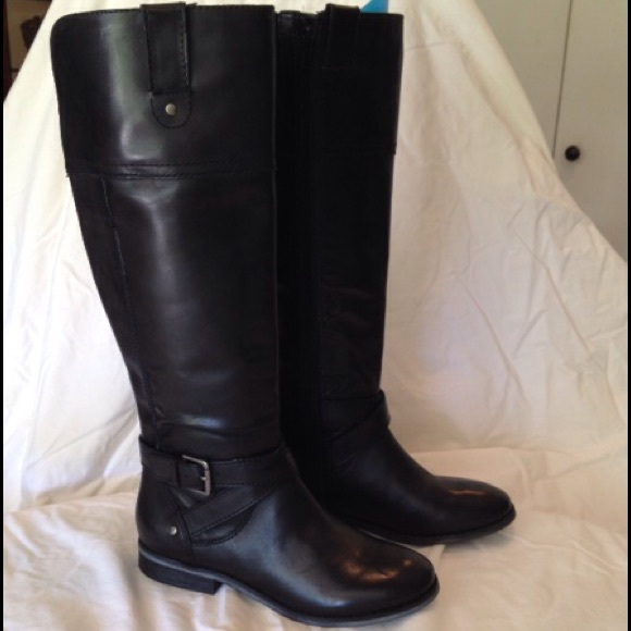 Marc Fisher "Amber" Ladies Boots.  Size 6M. New.