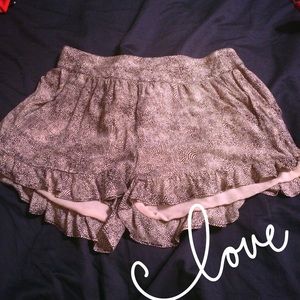 Animal print ruffle shorts