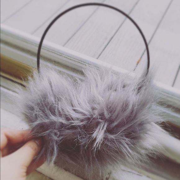 Winter warmer earphone