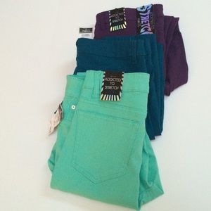 BUNDLE!!!!!! Rue21 jeans new with and without tags