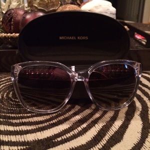 ⚡️NEW⚡️ MK ( Natalie) Rose Gold & Clear Sunglasses