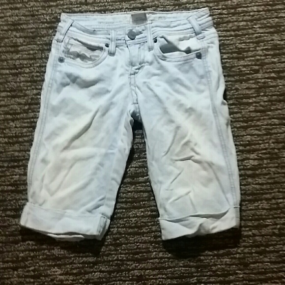 Light wash Jean shorts