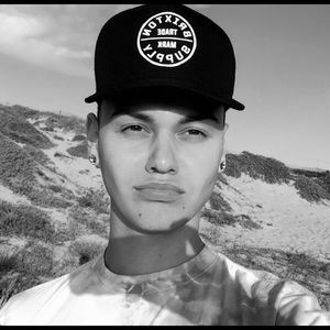 Meet your Posher, Tanner