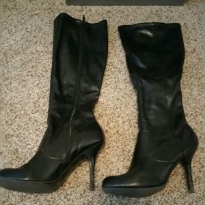Jessica Simpson boots
