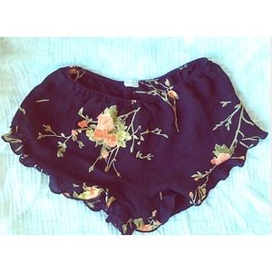 Brandy Melville Shorts- Floral Print