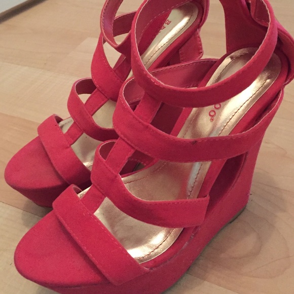 Red wedges - Picture 3 of 3