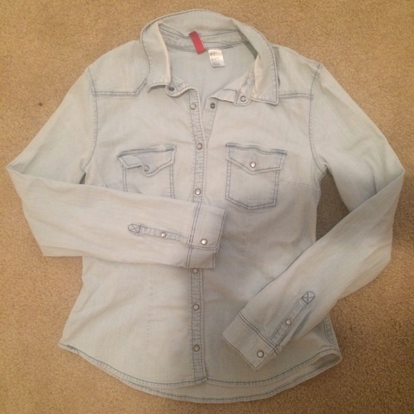 H&M denim button down shirt button up