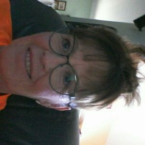 Meet your Posher, Paula