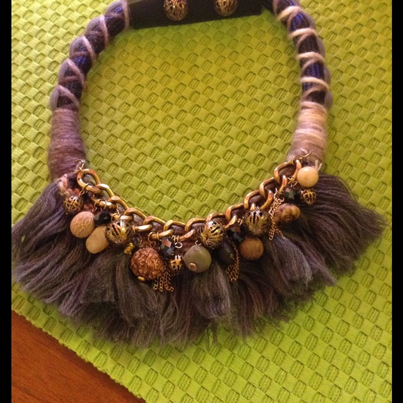 Necklace - Picture 2 of 4