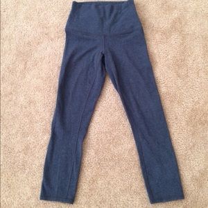 *cheaper on merc* Lululemon Cotton Roll Down Crop