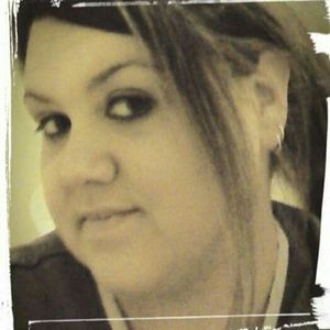 Meet your Posher, Alicia