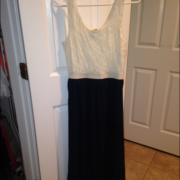 Rue21 Dresses & Skirts - Never wore