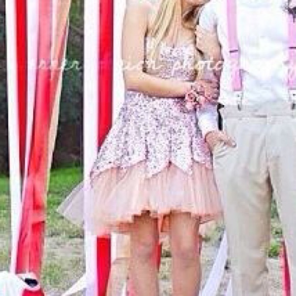 Selling my Windsor dress! - Picture 3 of 3