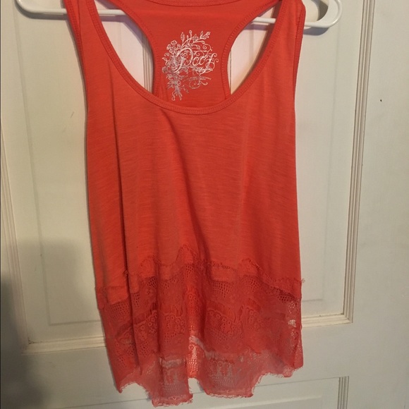 Flowy lace tank