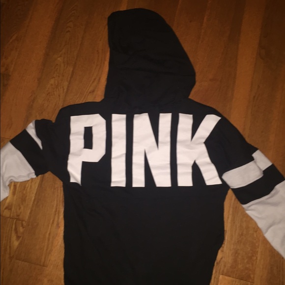 SOLD ON Ⓜ️ERCARI - Picture 2 of 4