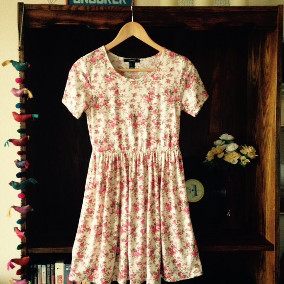 Forever 21 Rose Dress