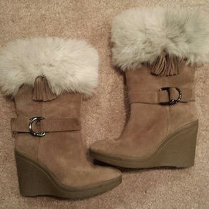 MARC  FISHER Dobbs Suede w fur trim boot 7.5