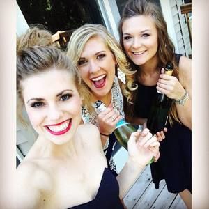 Meet your Posher, Melissa