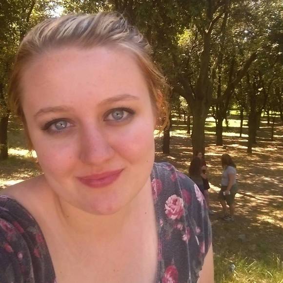 Meet your Posher, Rachel