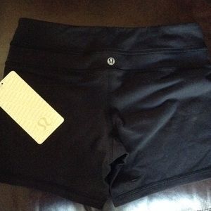 NWT Lululemon Groove shorts -regular
