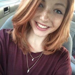 Meet your Posher, Abby