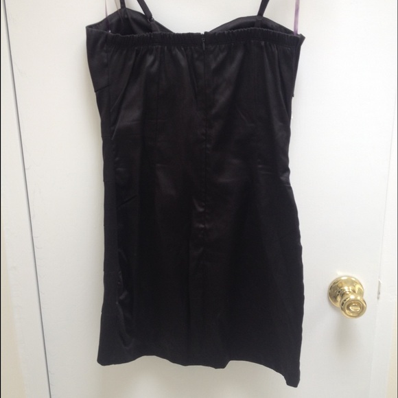 🔴 SOLD! New Year's Eve Cocktail Dress - Hot! 🔥 - Picture 2 of 4