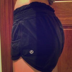 Lululemon athletica ruffle shorts