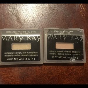 Mary Kay 2 mineral eye colors.Moonstone spun silk
