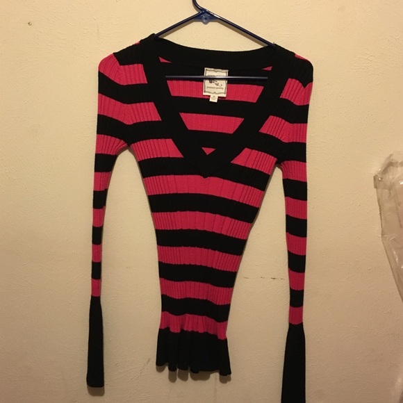 Black and Pink sweater