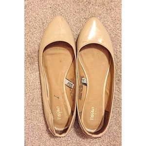 Studded nude flats