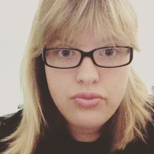 Meet your Posher, Kat