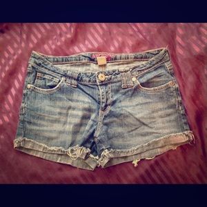 Women's size 9 short shorts