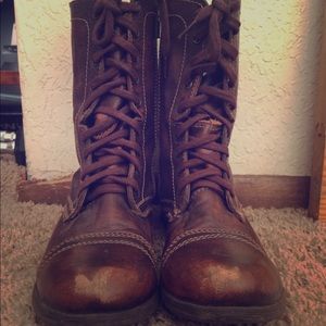 Steve Madden Combat boots