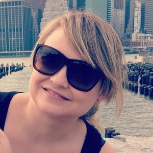 Meet your Posher, Irene