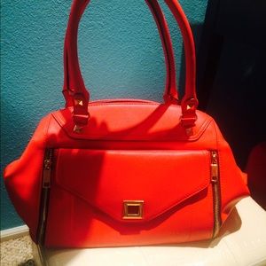 Red Jessica Simpson purse