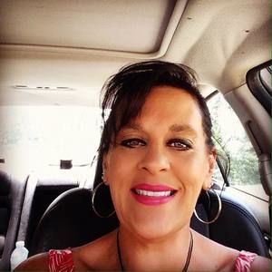 Meet your Posher, Pam