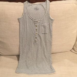 Jcrew perfect fit tank. Xxs