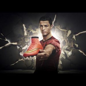 Meet your Posher, Ronaldo