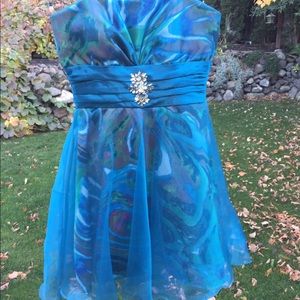 Prom/homecoming Dress 💙💜