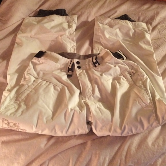 Ski/snowboard pants