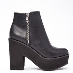 Meet your Posher, Roberta