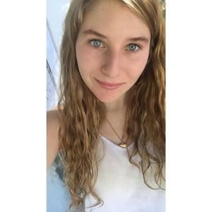 Meet your Posher, Bella