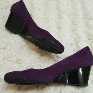TOD's Zeppa wedge in purple suede NWOT