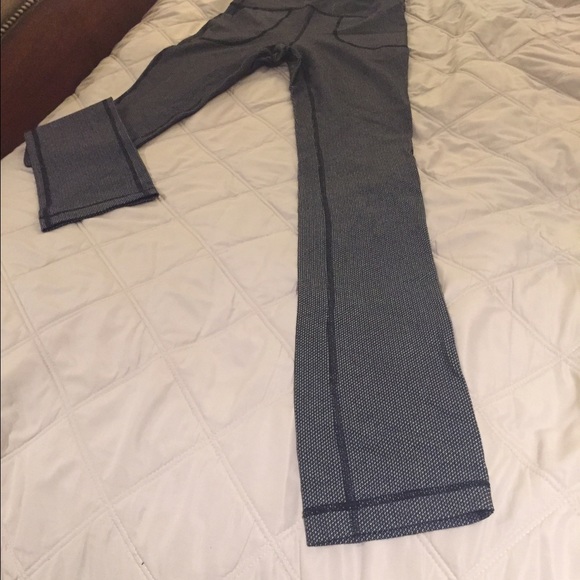 Gorgeous, never been used Lululemon long pants !