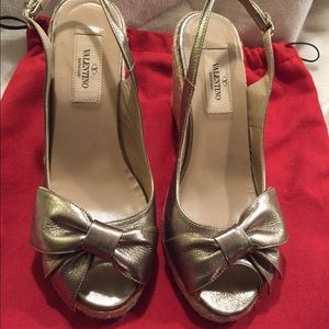 Authentic Valentino bow wedges.