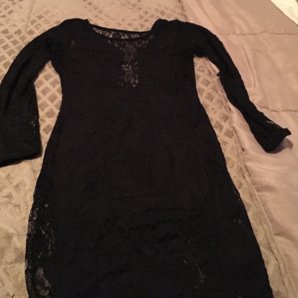 Black Lace Long Sleeve Dress