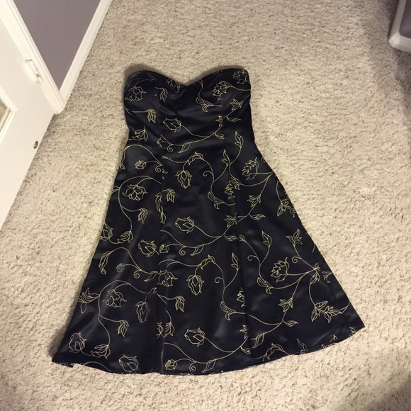 White House Black Market party dress